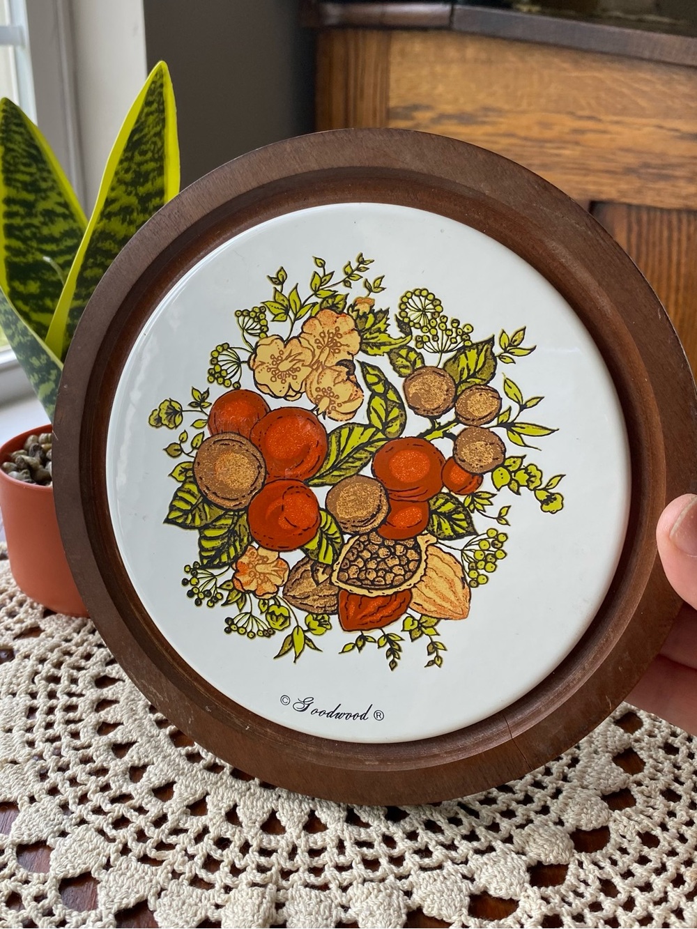 Vintage Goodwood Orange Fruit & Floral Ceramic & Wooden Trivet Hot Plate EUC